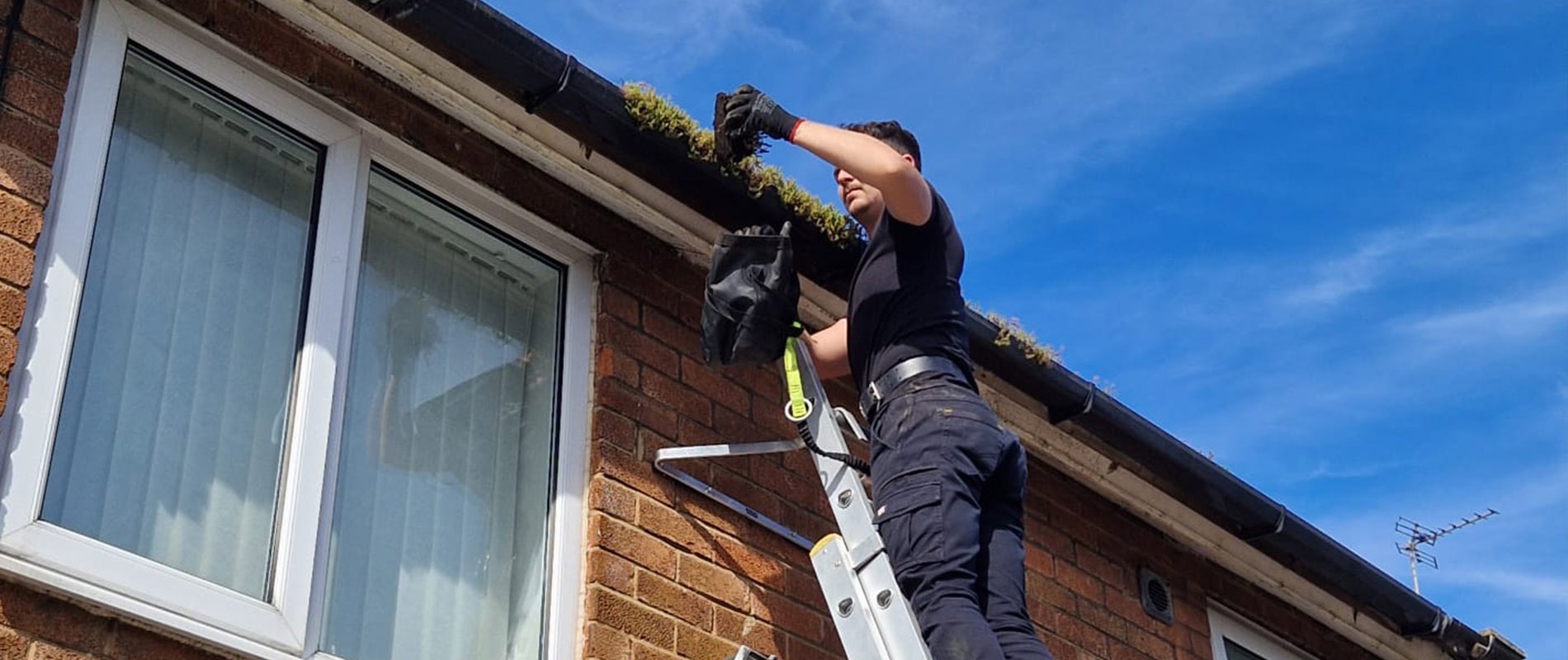 Gutter Cleaning Services